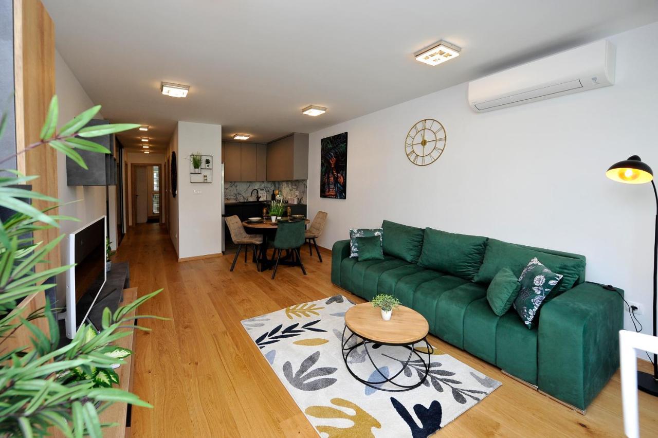 Carruba Split Apartment Exterior photo